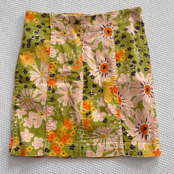 Free People x Lenni The Label Floral 70s Print Mini Skirt - Picture 1 of 5